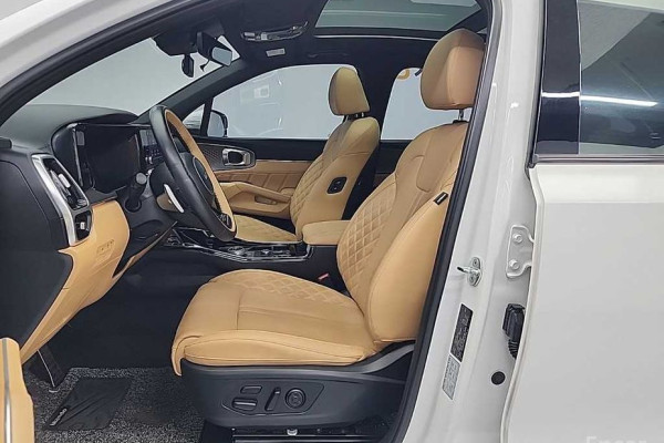 2022 Kia Sorento с пробегом 25 886 км