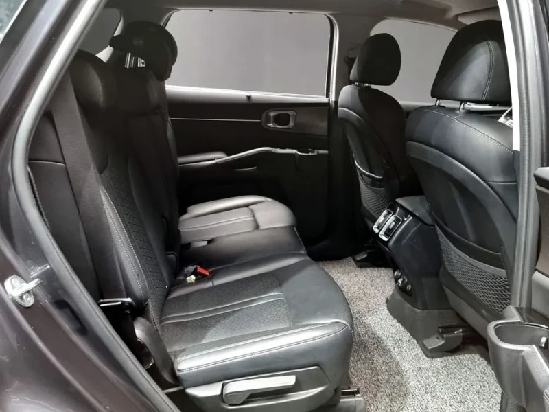 2021 Kia Sorento с пробегом 34 077 км