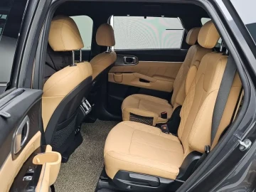 2021 Kia Sorento с пробегом 42 113 км