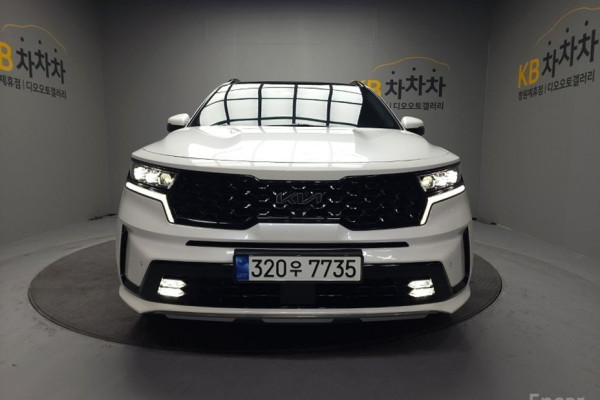 2023 Kia Sorento с пробегом 103 000 км