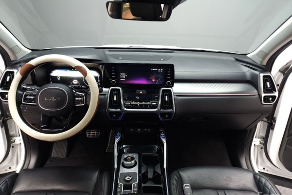 2023 Kia Sorento с пробегом 103 000 км