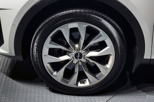 2023 Kia Sorento с пробегом 49 410 км