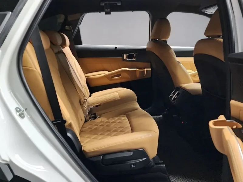 2023 Kia Sorento с пробегом 49 410 км