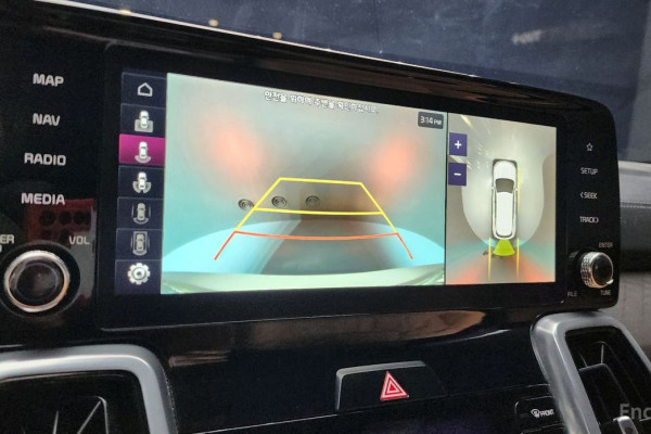 2023 Kia Sorento с пробегом 49 410 км