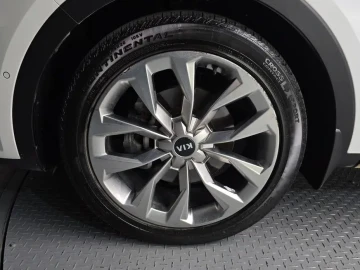 2020 Kia Sorento с пробегом 75 272 км