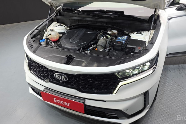 2020 Kia Sorento с пробегом 75 272 км