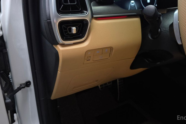 2020 Kia Sorento с пробегом 75 272 км