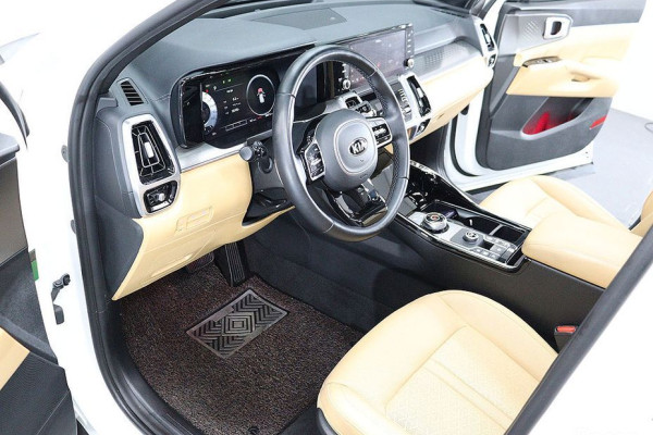 2020 Kia Sorento с пробегом 56 015 км