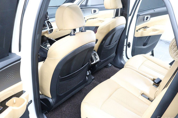 2020 Kia Sorento с пробегом 56 015 км