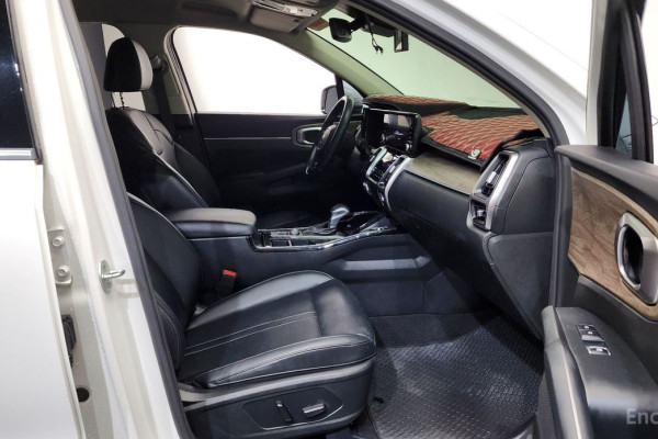 2021 Kia Sorento с пробегом 72 607 км