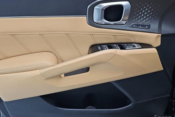 2021 Kia Sorento с пробегом 99 136 км