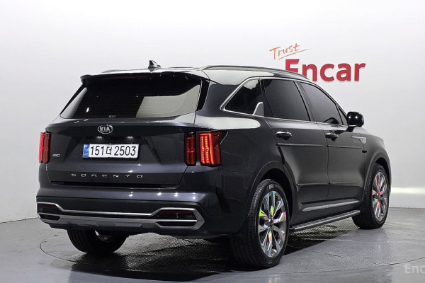 2021 Kia Sorento с пробегом 53 683 км