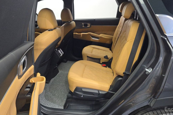 2021 Kia Sorento с пробегом 53 683 км