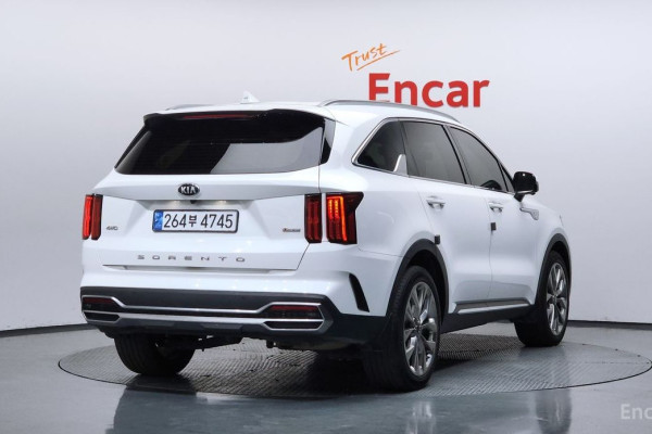 2021 Kia Sorento с пробегом 122 425 км
