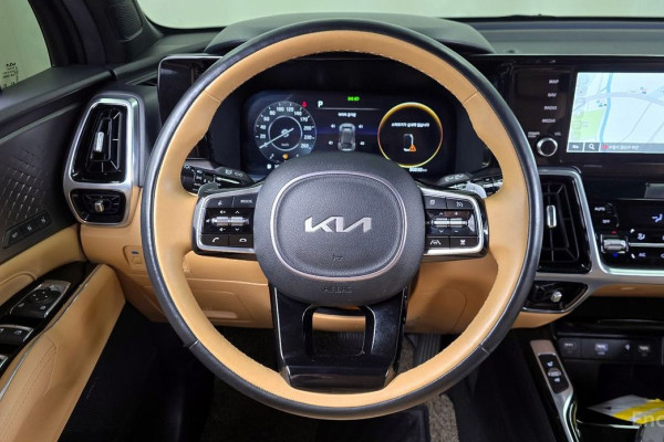 2022 Kia Sorento с пробегом 90 830 км