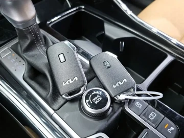 2022 Kia Sorento с пробегом 51 902 км