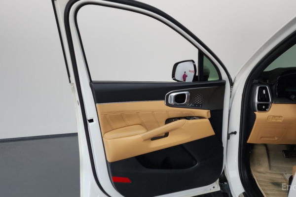 2021 Kia Sorento с пробегом 122 425 км