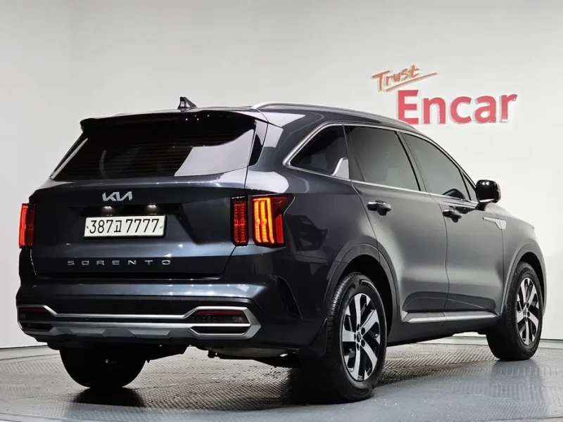 2022 Kia Sorento с пробегом 83 385 км