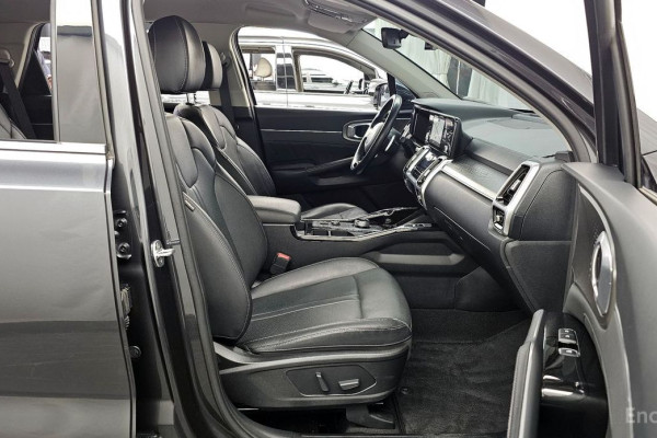 2022 Kia Sorento с пробегом 83 385 км