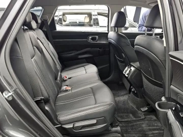 2022 Kia Sorento с пробегом 83 385 км