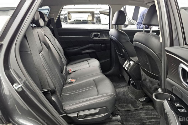 2022 Kia Sorento с пробегом 83 385 км