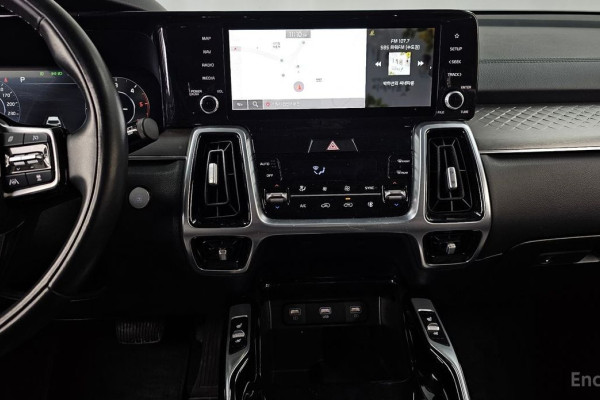 2022 Kia Sorento с пробегом 83 385 км