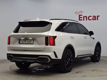 2023 Kia Sorento с пробегом 112 848 км