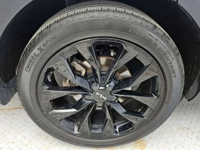 2023 Kia Sorento с пробегом 112 848 км