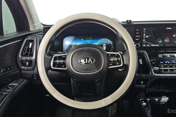 2021 Kia Sorento с пробегом 117 658 км