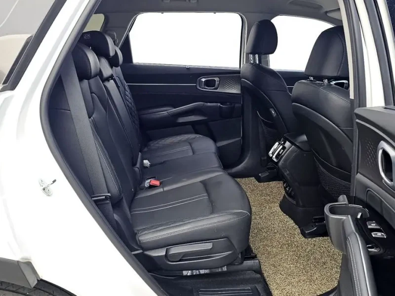 2023 Kia Sorento с пробегом 112 848 км