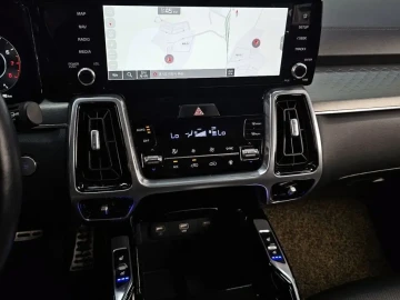 2023 Kia Sorento с пробегом 112 848 км