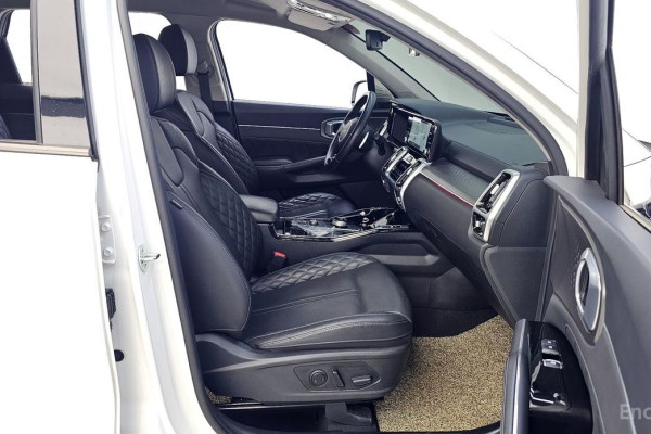 2023 Kia Sorento с пробегом 112 848 км