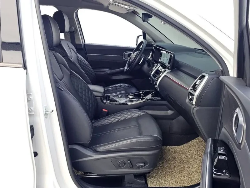 2023 Kia Sorento с пробегом 112 848 км