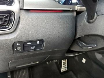 2023 Kia Sorento с пробегом 112 848 км