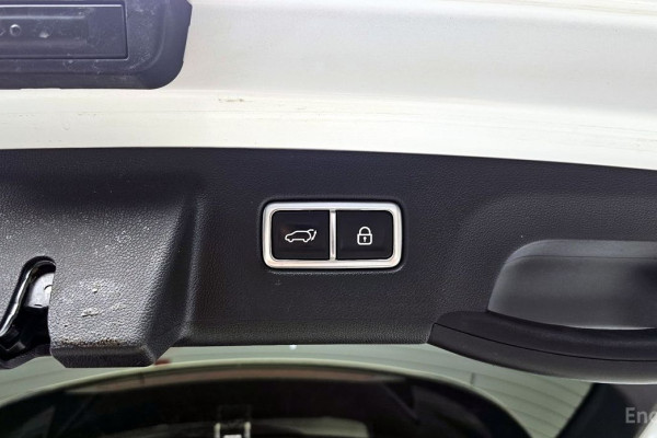 2023 Kia Sorento с пробегом 112 848 км