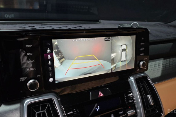 2022 Kia Sorento с пробегом 56 580 км