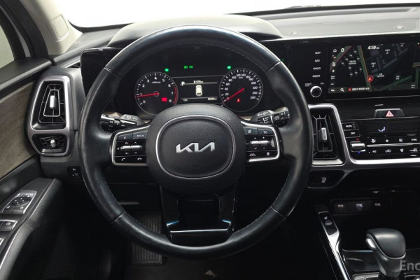 2022 Kia Sorento с пробегом 98 386 км