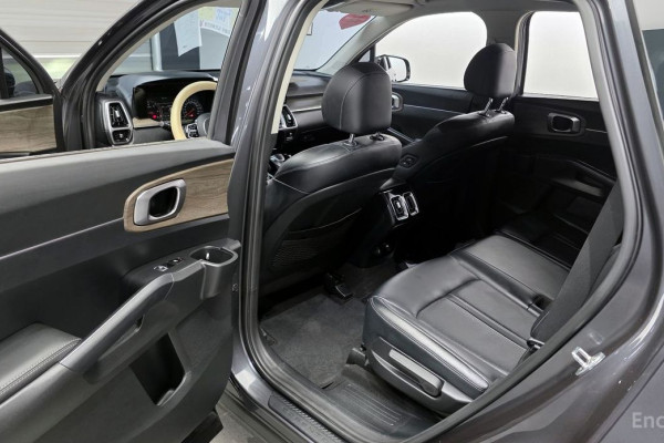 2020 Kia Sorento с пробегом 111 662 км