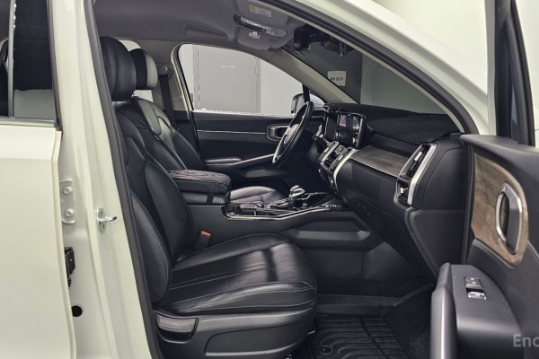 2021 Kia Sorento с пробегом 96 983 км