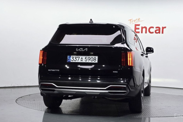 2023 Kia Sorento с пробегом 74 722 км