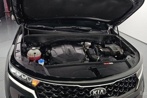 2021 Kia Sorento с пробегом 93 883 км