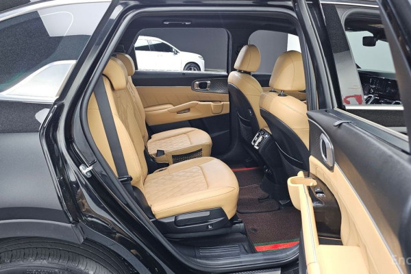 2021 Kia Sorento с пробегом 36 992 км