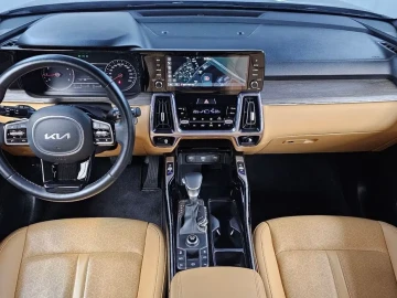 2023 Kia Sorento с пробегом 29 146 км