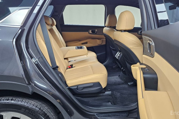 2023 Kia Sorento с пробегом 29 146 км