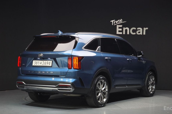 2021 Kia Sorento с пробегом 115 356 км