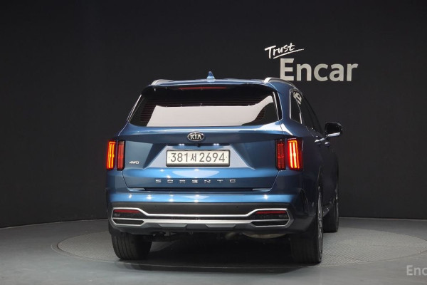 2021 Kia Sorento с пробегом 115 356 км