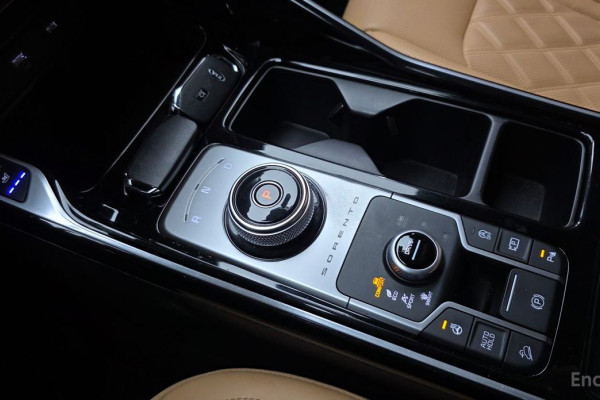 2021 Kia Sorento с пробегом 115 356 км