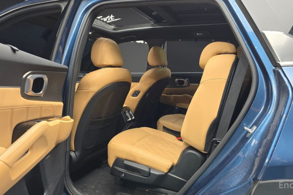 2021 Kia Sorento с пробегом 25 557 км