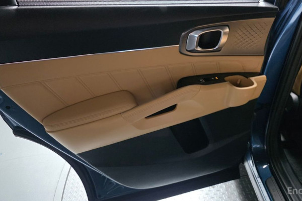 2021 Kia Sorento с пробегом 115 356 км