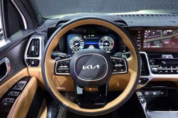 2022 Kia Sorento с пробегом 43 458 км